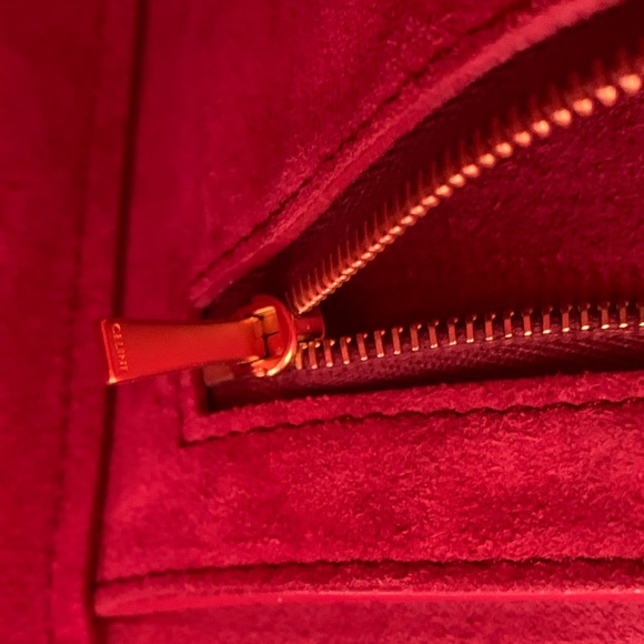 Authentic Celine Seau Sangle in Raspberry colour - Picture 10 of 12